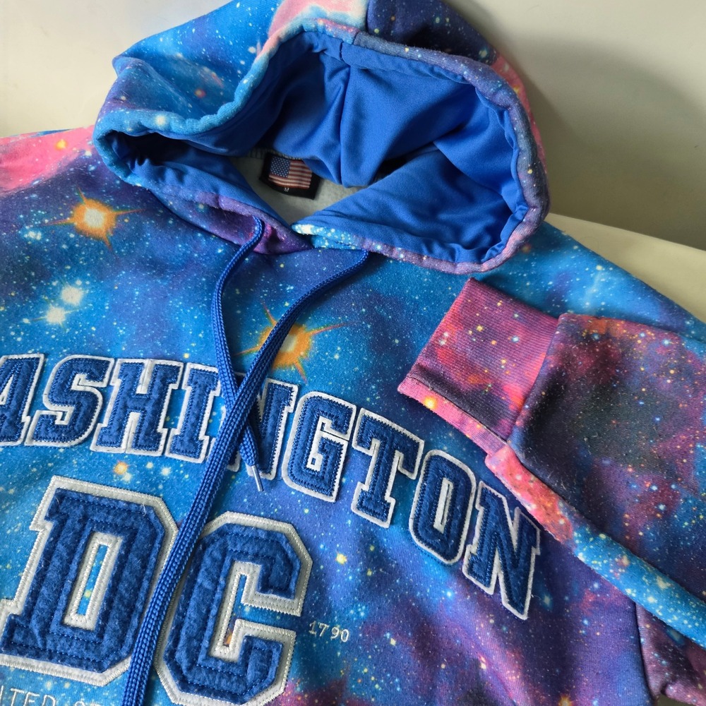 Washington DC Galaxy Print Hoodie Blue Pink Cosmic Space Souvenir Sweatshirt M